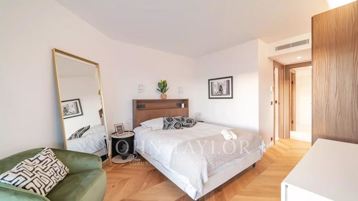 Image No.9-4 Bed Apartment for sale