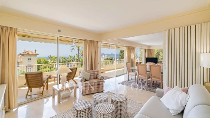 Image No.11-Apartment for sale