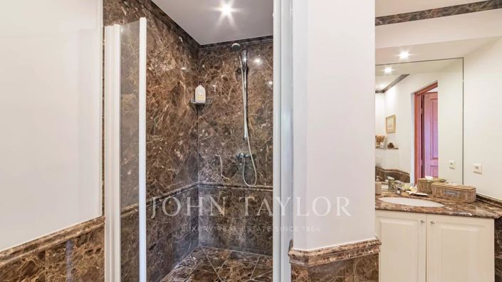 Image No.16-Apartment for sale