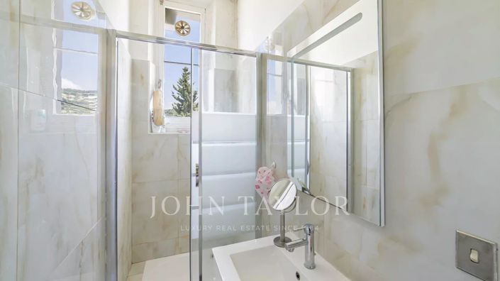 Image No.14-4 Bed Apartment for sale