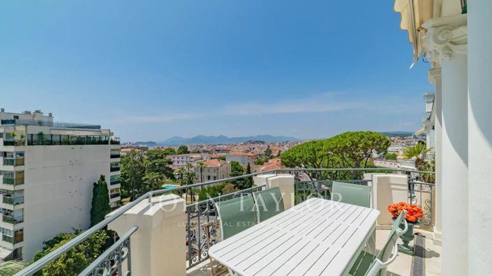 Image No.2-4 Bed Apartment for sale