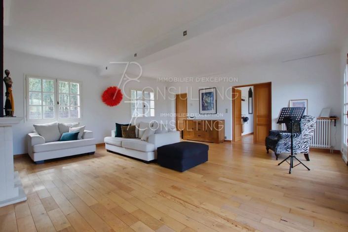 Image No.7-House for sale