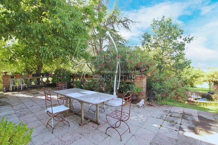 Image No.26-House for sale