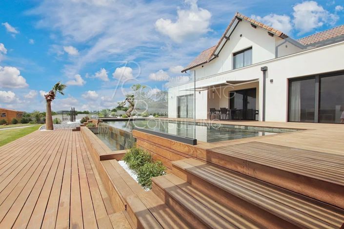 Image No.2-House for sale