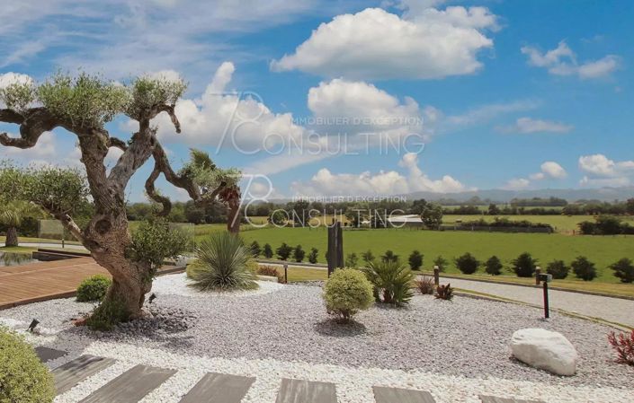 Image No.6-House for sale