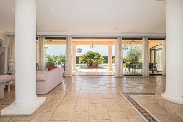 Image No.10-4 Bed House for sale