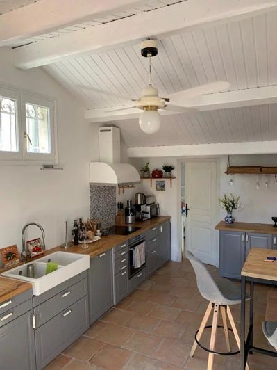 Image No.8-5 Bed House for sale