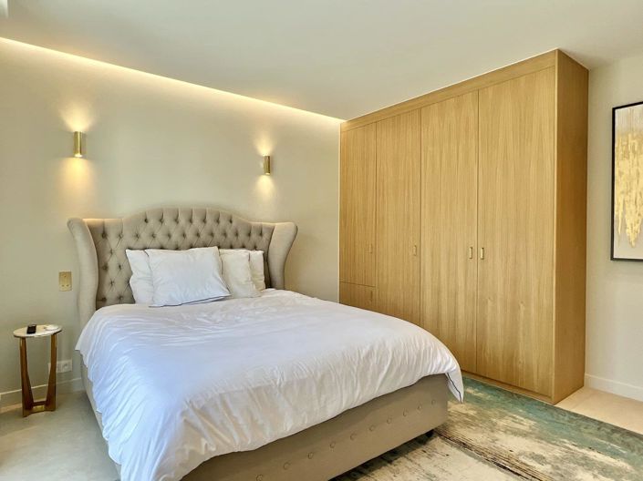 Image No.12-2 Bed Apartment for sale