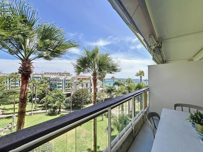 Image No.19-2 Bed Apartment for sale