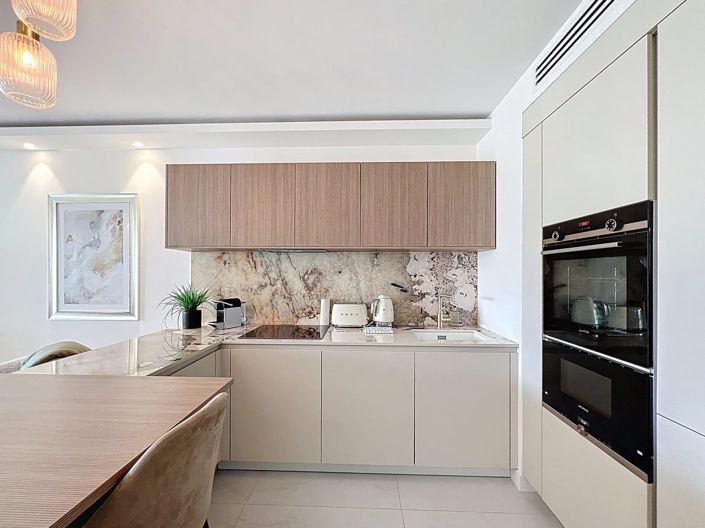 Image No.26-2 Bed Apartment for sale