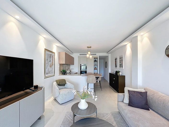 Image No.27-2 Bed Apartment for sale