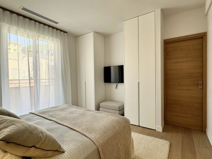 Image No.15-3 Bed Apartment for sale