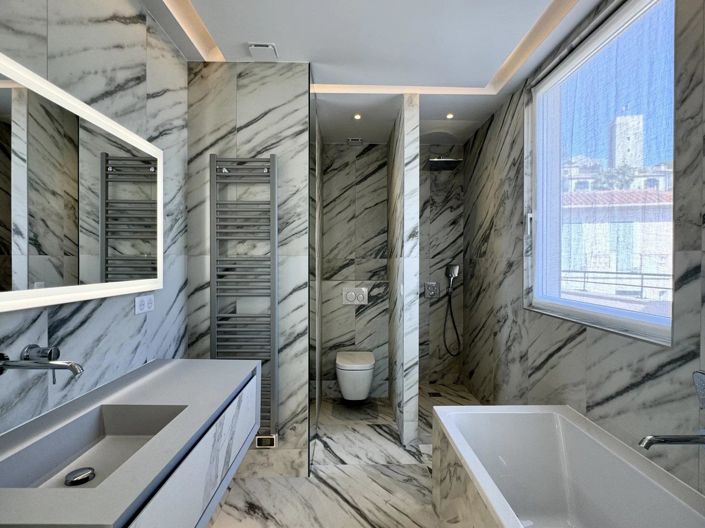 Image No.9-3 Bed Apartment for sale