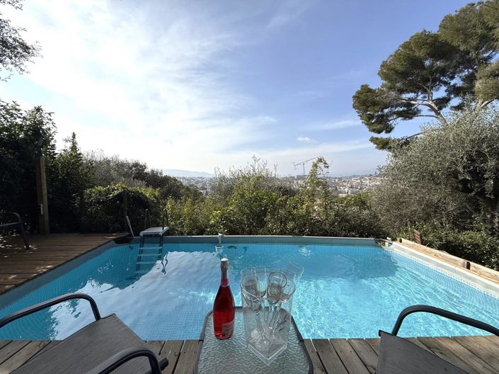 Image No.13-5 Bed House for sale