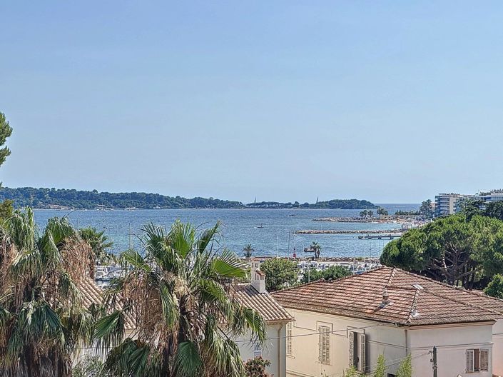 Image No.1-3 Bed Apartment for sale