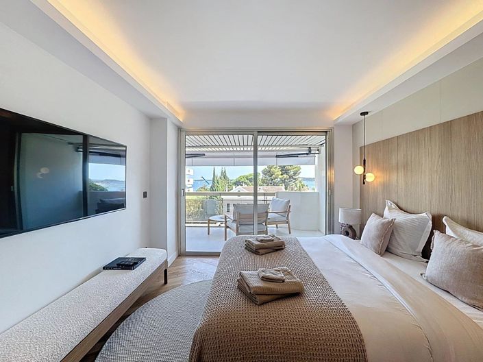 Image No.11-3 Bed Apartment for sale