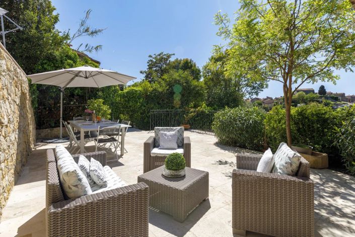 Image No.4-5 Bed House for sale