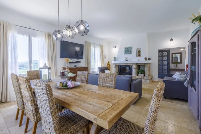 Image No.9-5 Bed House for sale