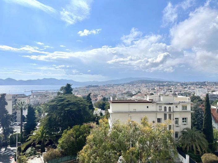 Image No.14-4 Bed Apartment for sale