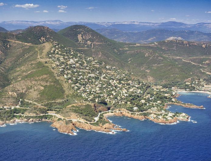 Image No.17-4 Bed House for sale