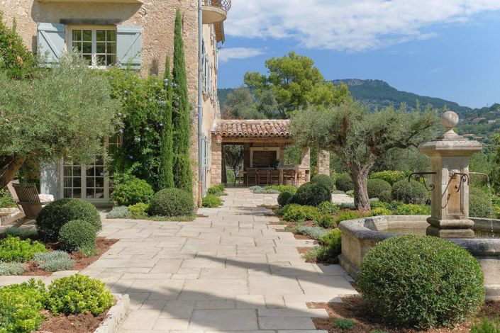 Image No.3-5 Bed House for sale