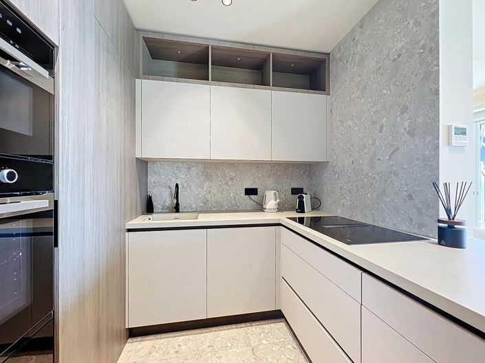 Image No.10-3 Bed Apartment for sale