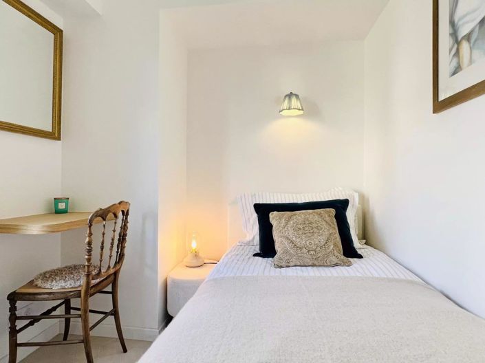 Image No.19-3 Bed Apartment for sale