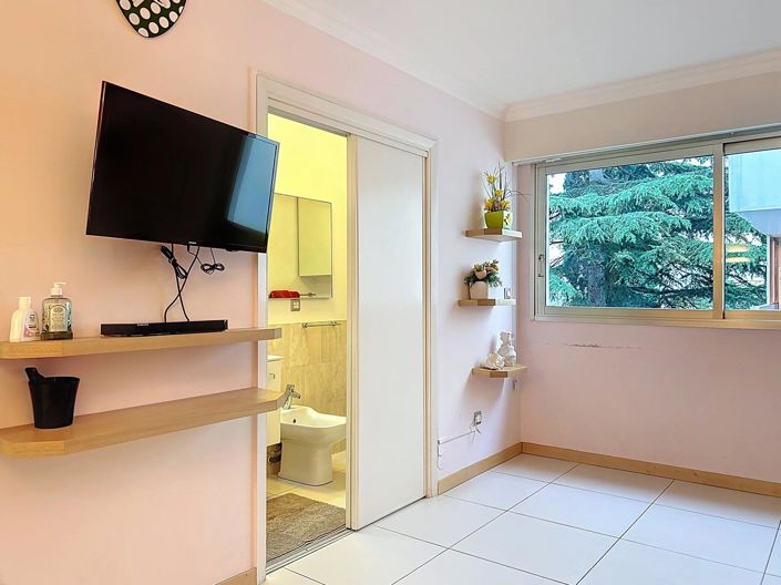 Image No.12-3 Bed Apartment for sale