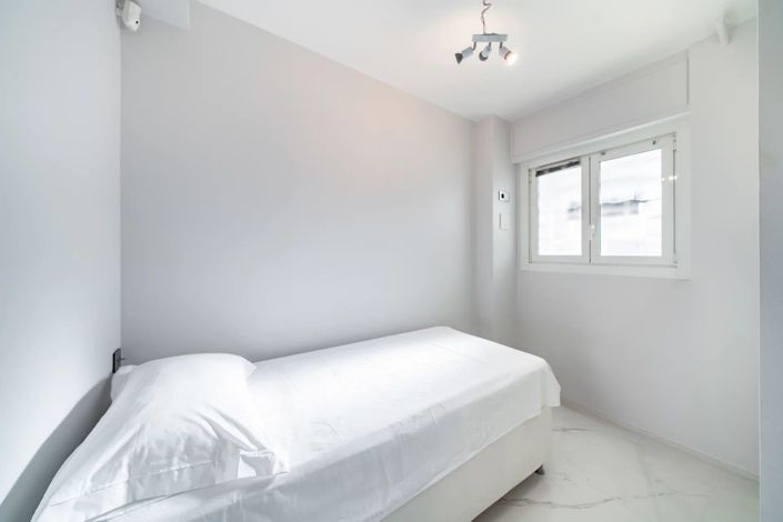 Image No.9-1 Bed Apartment for sale