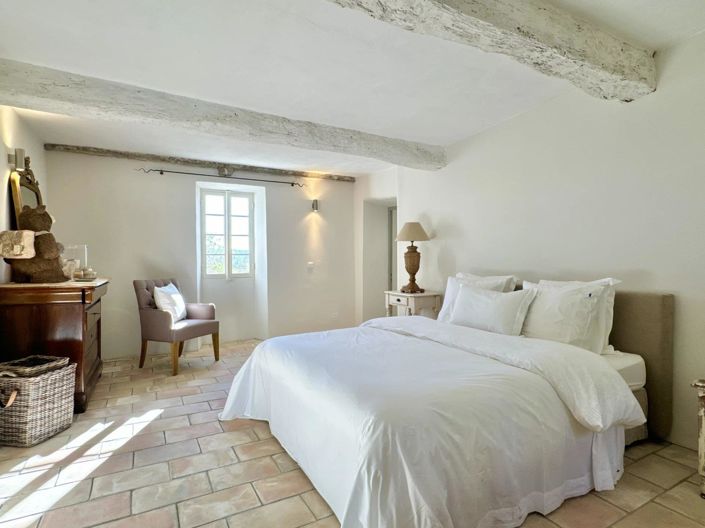 Image No.23-5 Bed House for sale