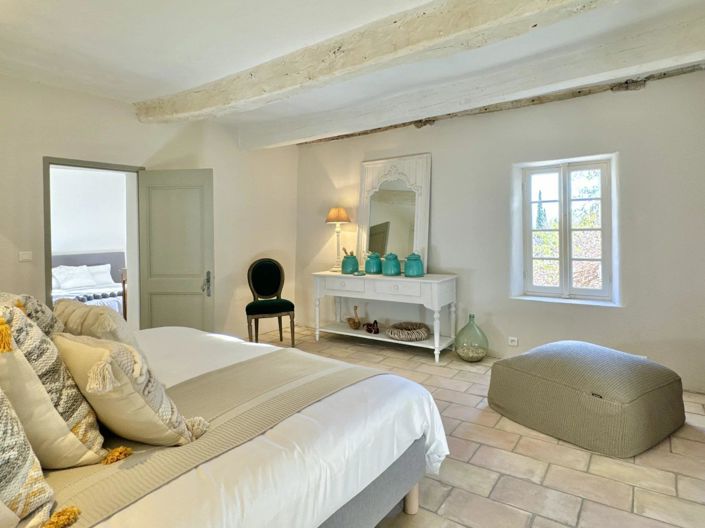 Image No.25-5 Bed House for sale