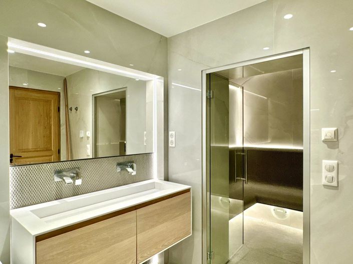 Image No.9-5 Bed House for sale