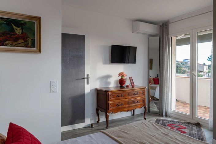 Image No.19-5 Bed House for sale