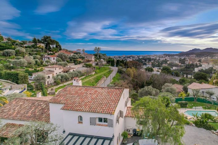 Image No.29-5 Bed House for sale