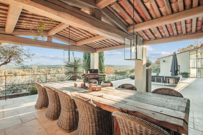 Image No.2-5 Bed House for sale