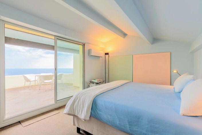 Image No.8-3 Bed House for sale