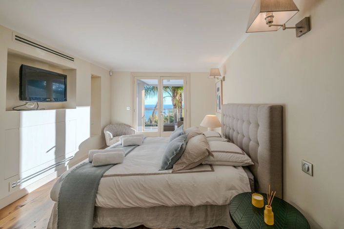 Image No.14-5 Bed House for sale