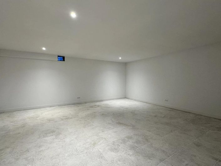 Image No.27-3 Bed House for sale