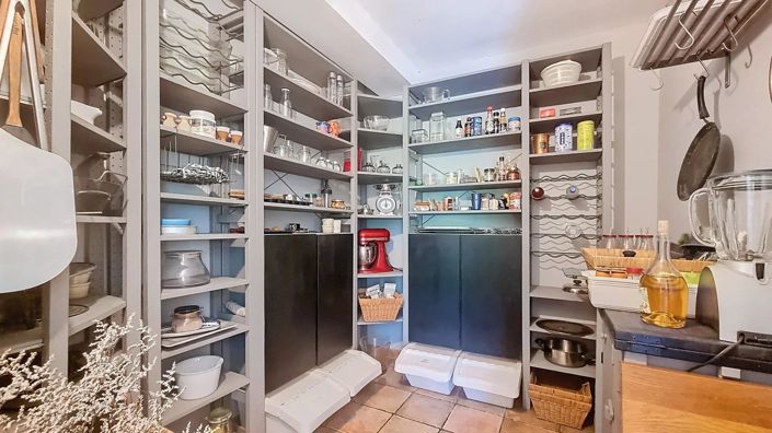 Image No.10-4 Bed House for sale