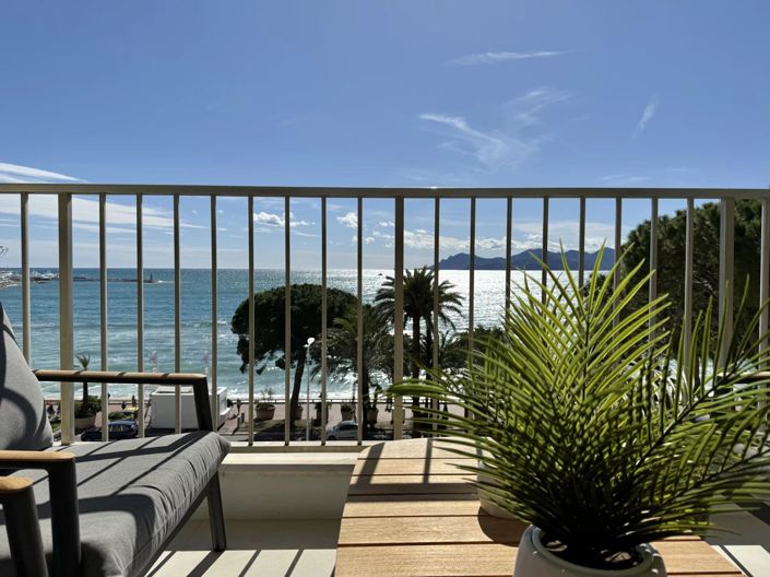 Image No.22-2 Bed Apartment for sale