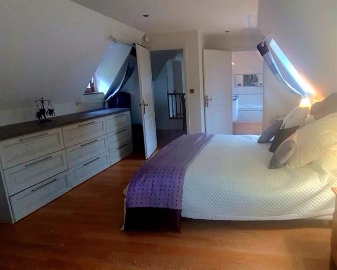 Image No.16-3 Bed House for sale