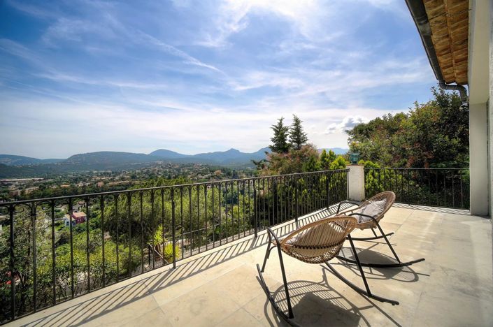 Image No.15-4 Bed House for sale