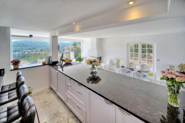 Image No.19-4 Bed House for sale