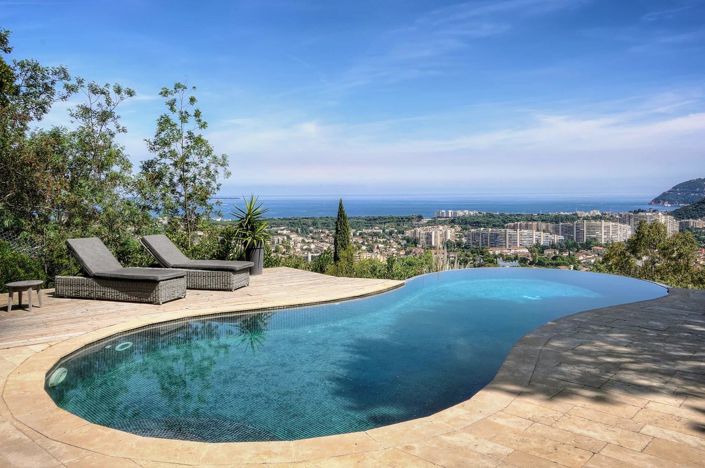 Image No.2-4 Bed House for sale