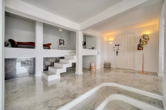 Image No.22-4 Bed House for sale