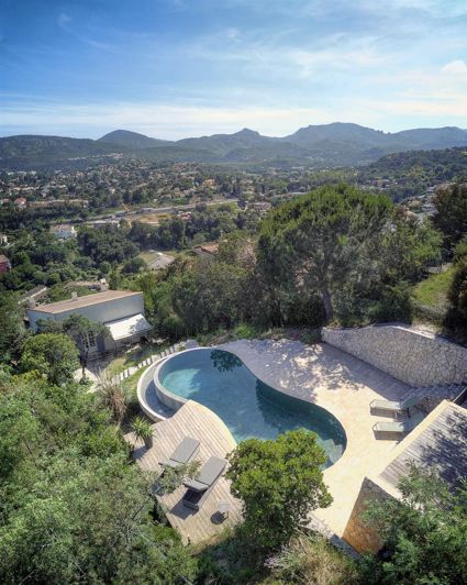 Image No.27-4 Bed House for sale