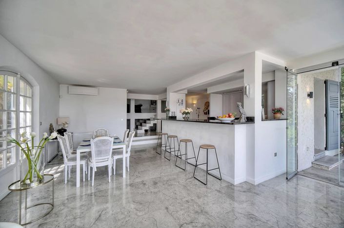 Image No.28-4 Bed House for sale