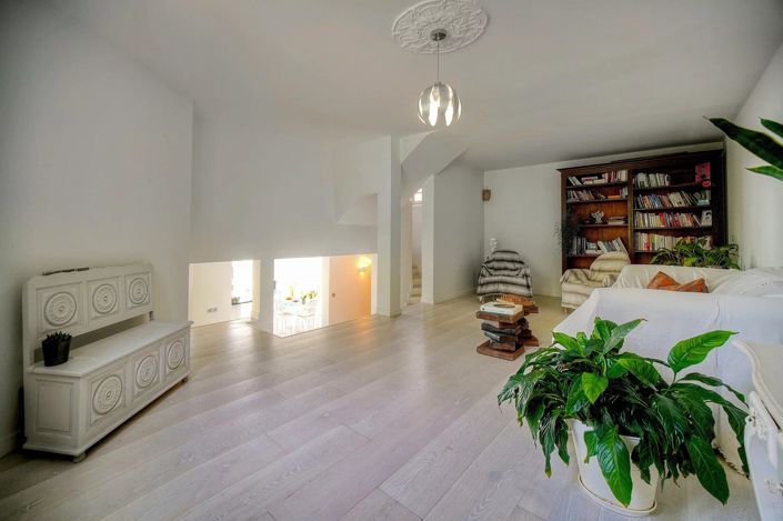 Image No.33-4 Bed House for sale