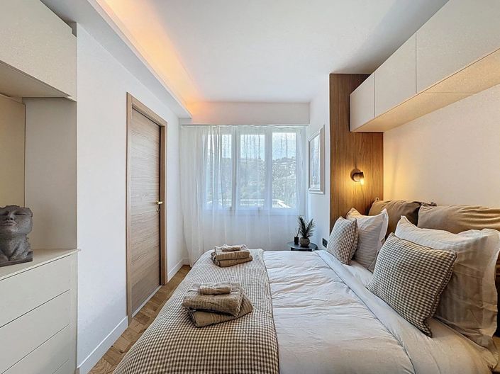 Image No.17-3 Bed Apartment for sale