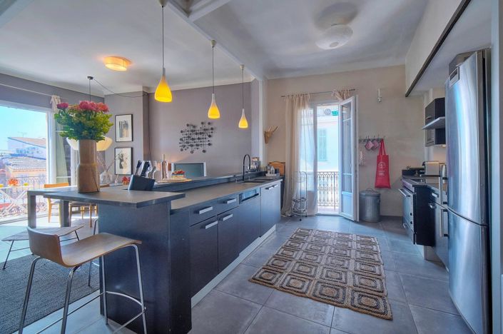 Image No.3-2 Bed Apartment for sale